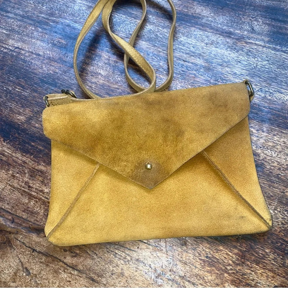 Free people genuine suede leather envelope style bag adjustable strap yellow - Picture 14 of 15